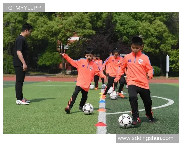 颜振华足球：探索中国足球新生力量与未来发展之路